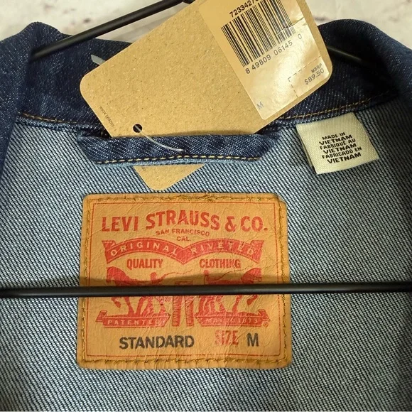 NWT Levi’s Denim Jean Trucker Jacket - Size Medium - Picture 4 of 12